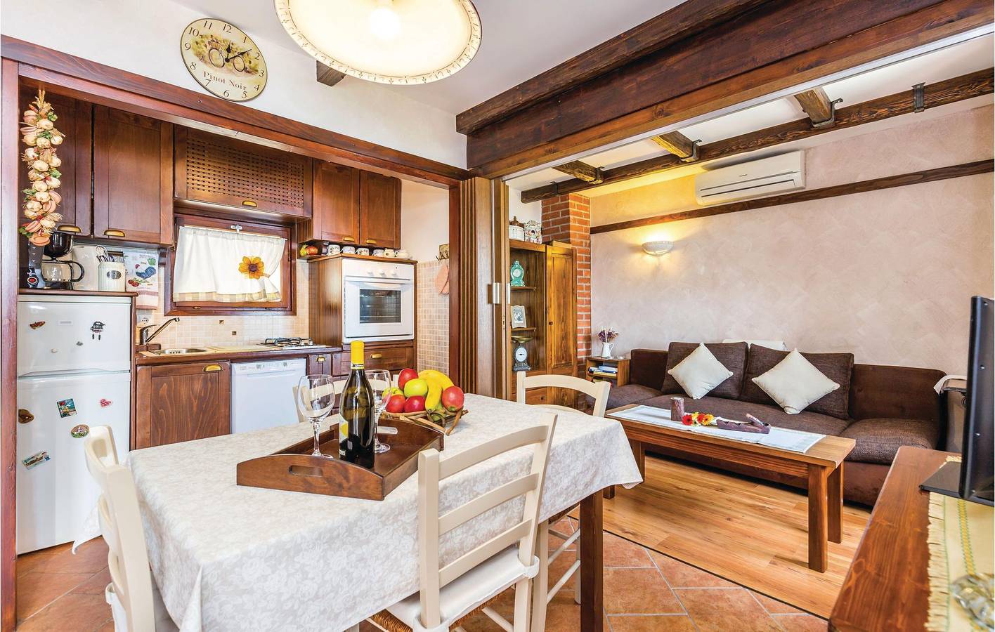 Gemütliche Ferienwohnung in der Nähe des Strandes Sv. Ivan mit Terrasse und WLAN in Moscenicka Draga, Opatija Riviera