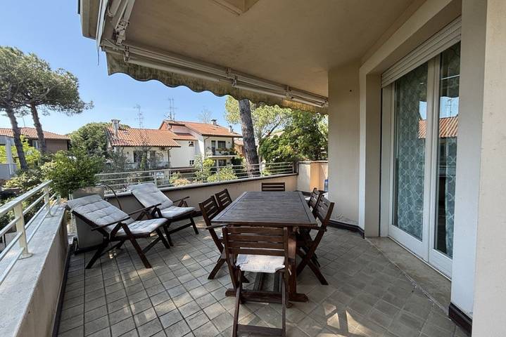 Apartament wakacyjny dla 8 osób, z Balkon/ taras w Cervia