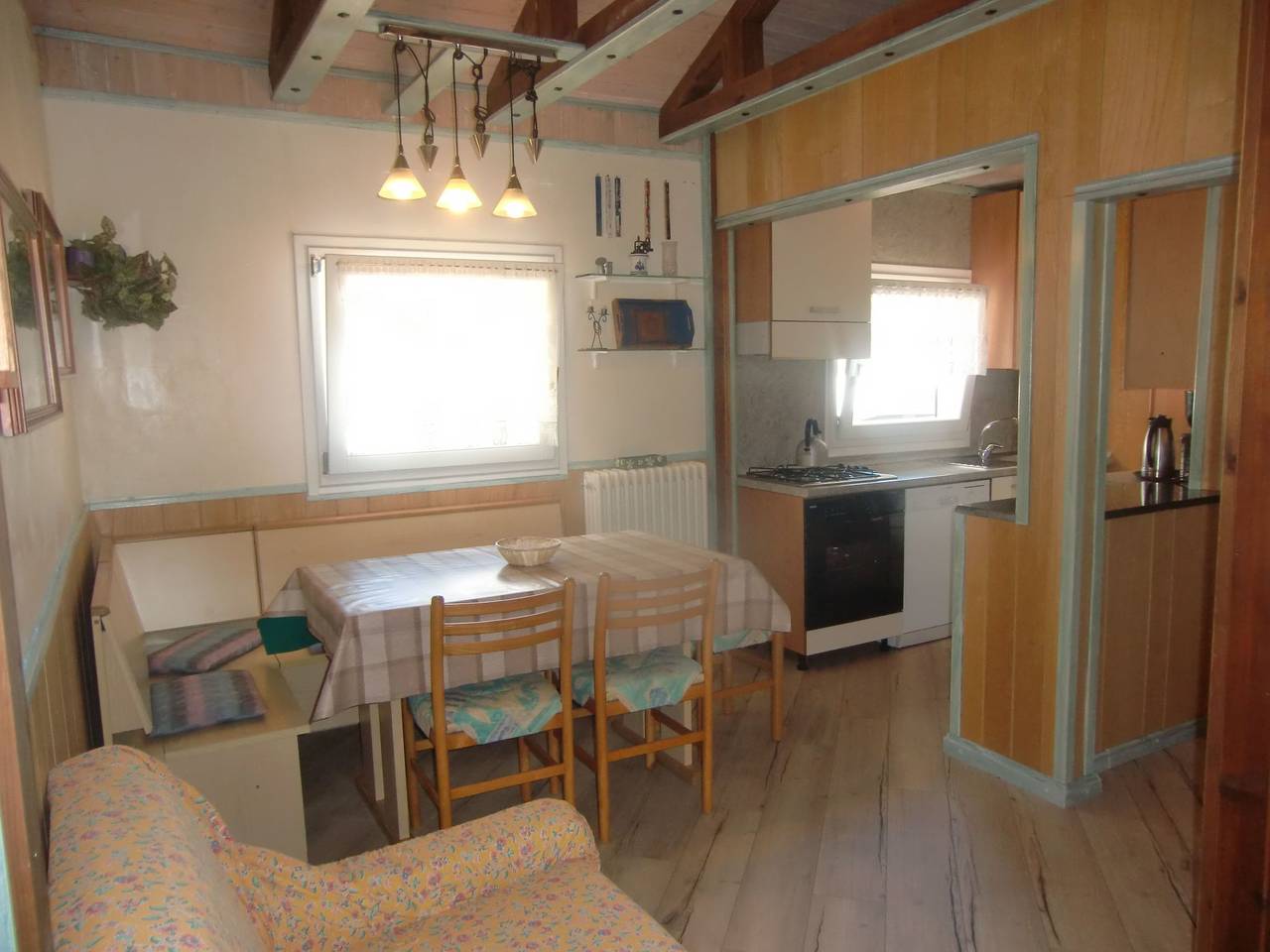 Freistehendes Haus mit eingezäuntem Privatgarten, foto 9