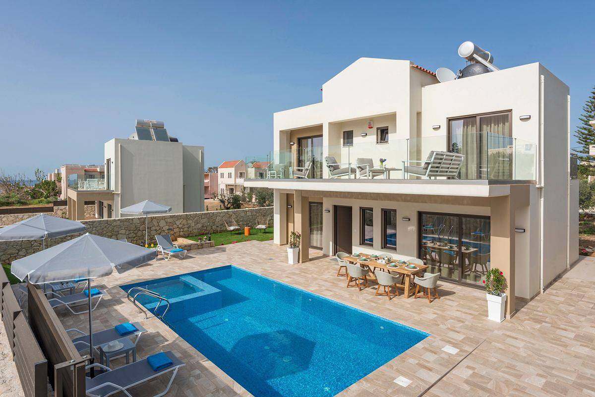 Villa pour 6 personnes avec jardin in Agia Marina, Région de la Canée