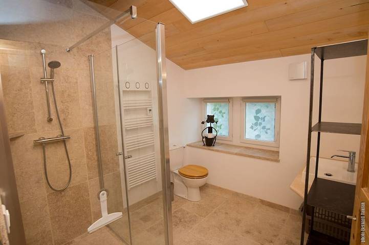 Location de vacances pour 5 personnes, avec piscine ainsi que balcon et jardin à Lauzerte - 4