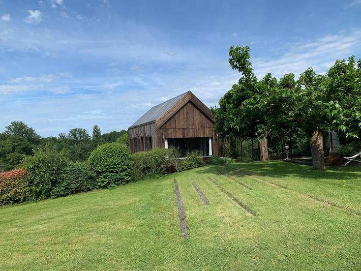 Location de vacances pour 2 personnes, avec piscine ainsi que jardin et jacuzzi à Aillas - 4