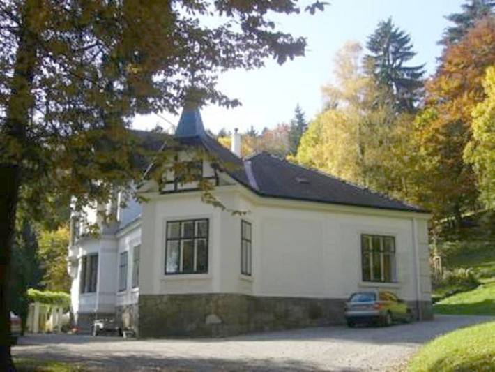 Ferienwohnung für 5 Personen, mit Balkon und Terrasse sowie Garten und Ausblick in Wilhelmsburg
