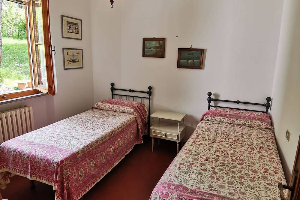 In the greenery and silence in Rufina, Florenz Provinz