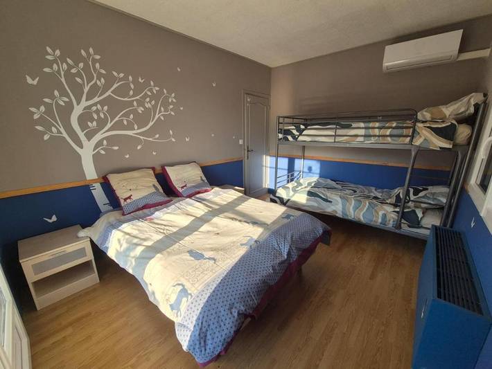 Gîte pour 4 personnes, avec vue ainsi que terrasse et jardin, animaux acceptés à Nouzilly