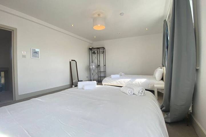 Villa für 16 Personen, mit Garten in London - 2