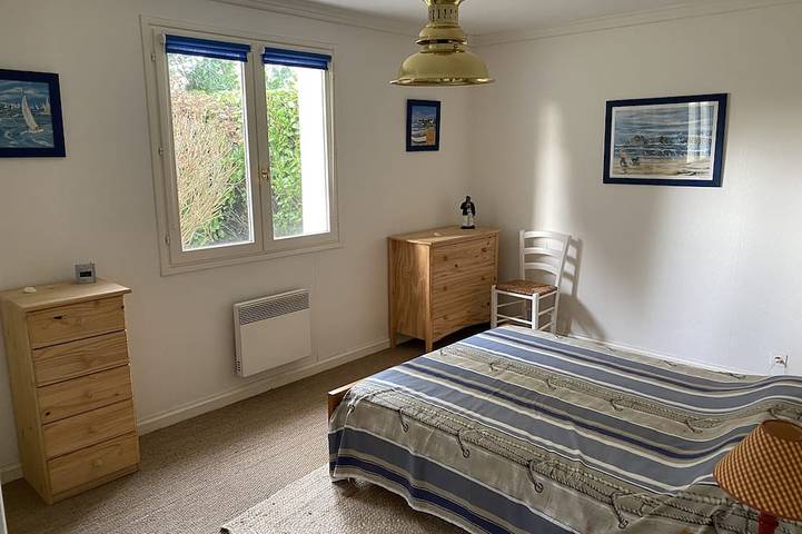 Location de vacances pour 6 personnes, avec terrasse et jardin à Gouesnach - 3