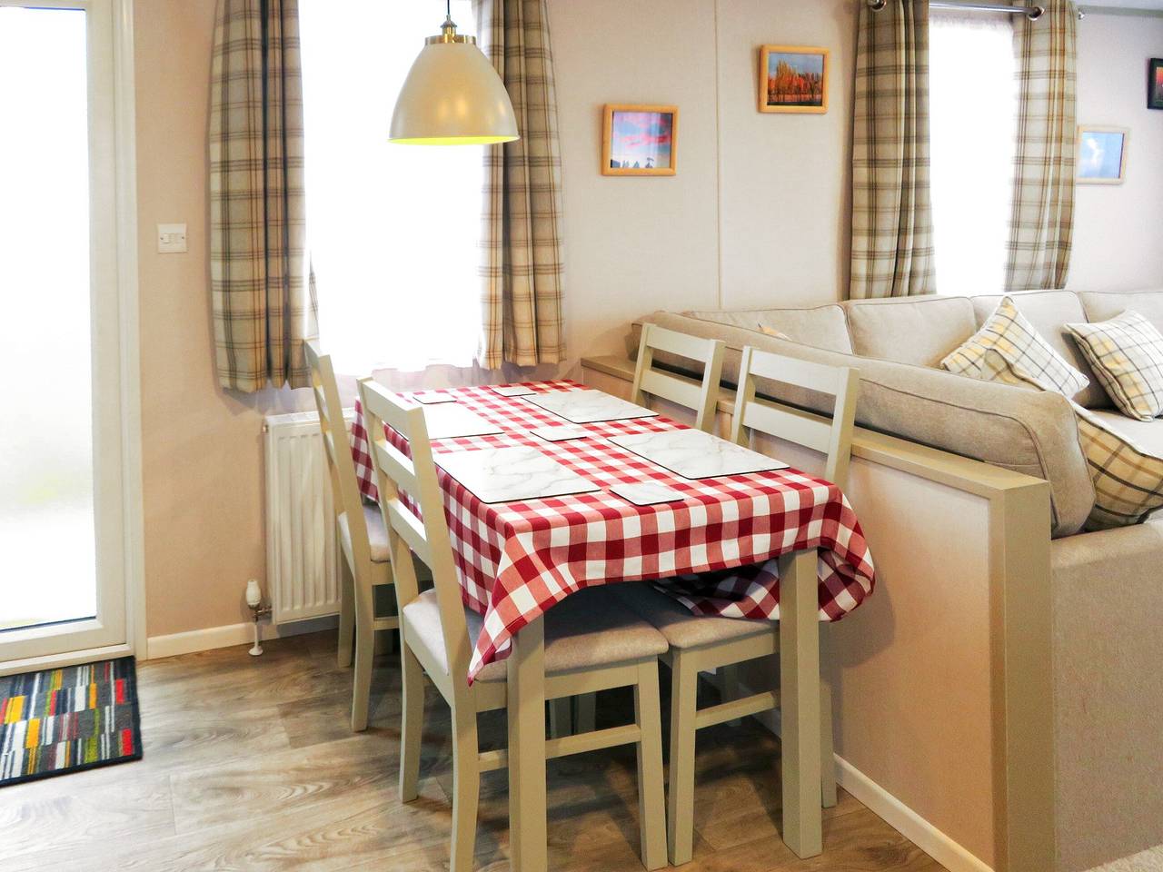 Windy Roost Lodge in Tydd St Giles, Lincolnshire