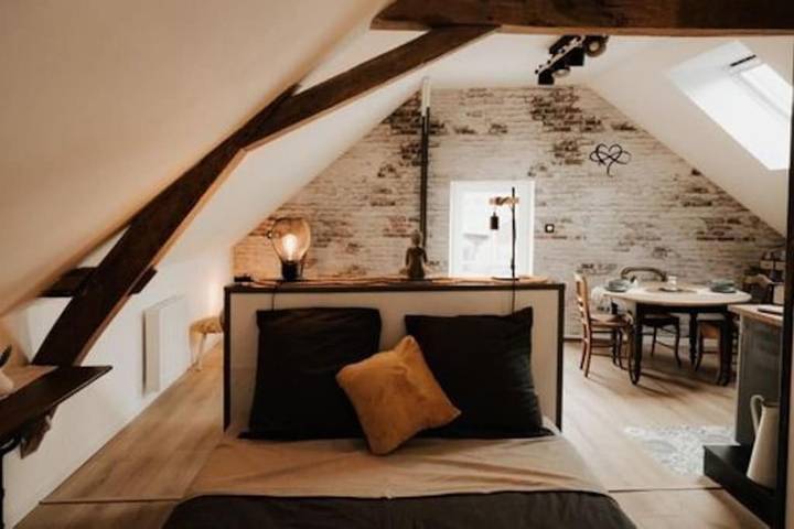 Gîte pour 2 personnes, avec jardin dans Grez-en-Bouère