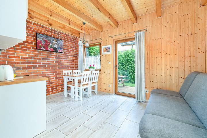 Reihenhaus Ciach Nr. 3 in Bobolin, Powiat Sławieński