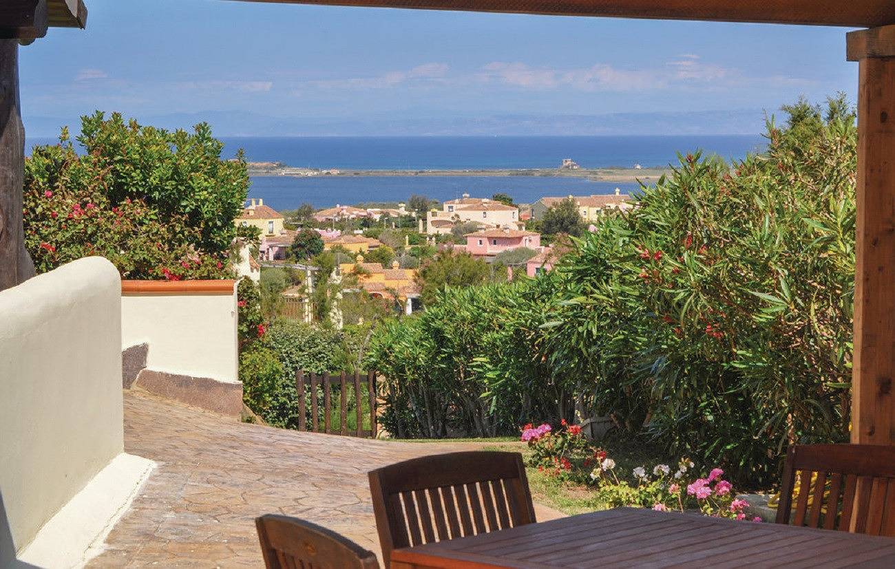 Villa pour 13 personnes avec jardin in Stagno di Casaraccio, Punta De Su Turrione