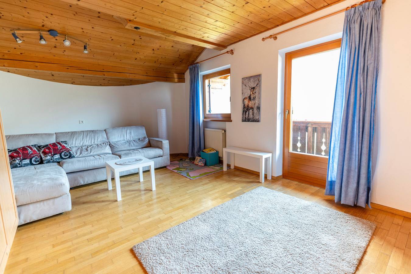 Ganze Wohnung, Apartment 'Simon' mit Bergblick, Balkon und Wlan in Welschnofen, Dolomiti Superski