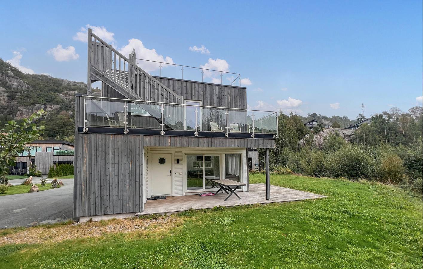 Ferienhaus für 6 Personen mit Terrasse in Lindesnes