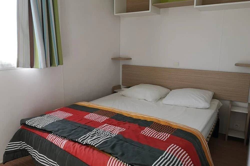 Zecamping 4* parc aquatique animations locatif Tv Bbq 30m2 4 pers in Challans, Valle del Loira