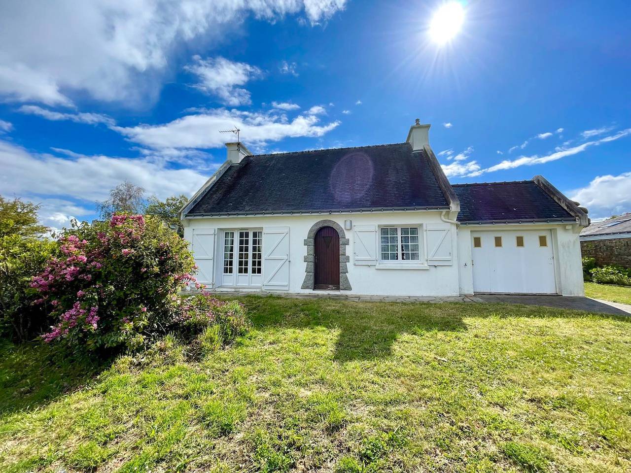 Ker Jeangelyne in Locmariaquer, Côte des Mégalithes