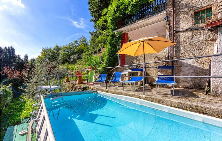Location de vacances pour 4 personnes, avec piscine et jardin à Camaiore - 3