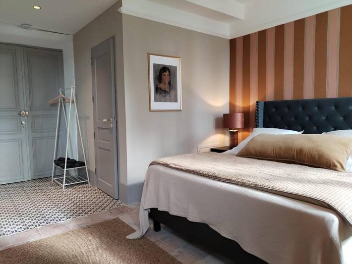 Maison d’hôte pour 11 personnes, avec jardin et vue ainsi que piscine et terrasse