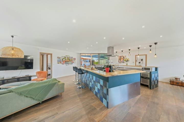 Location de vacances pour 8 personnes, avec Terrasse et Jardin à Ollioules - 4