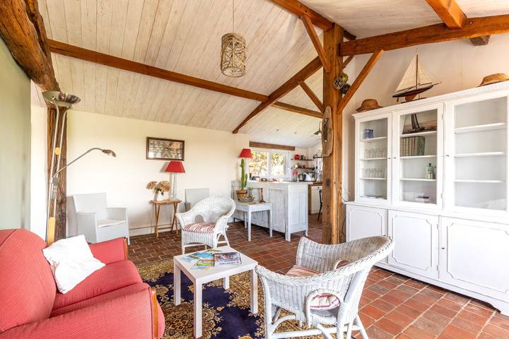 Location de vacances pour 7 personnes, avec Terrasse et Jardin à Bouin