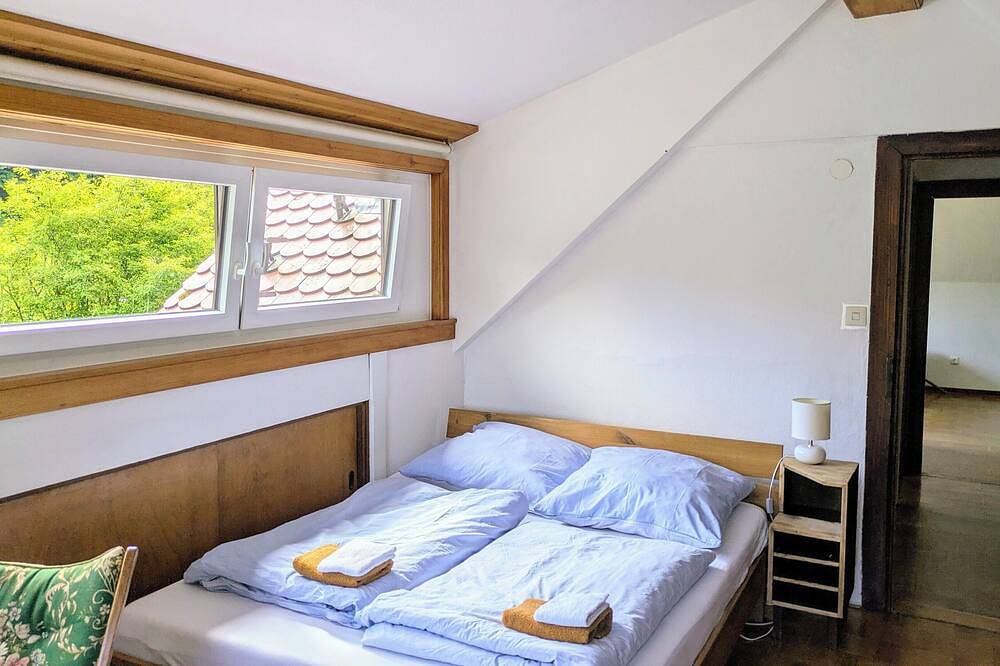 Abgelegenes Haus für Naturliebhaber mit Kamin und viel Wald mitten im Odenwald. in Eberbach, Kurpfalz