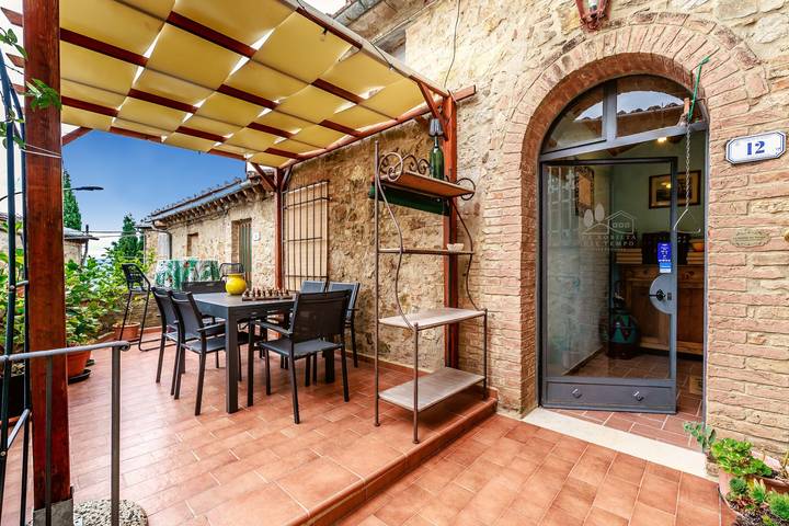 Casa vacanza per 5 persone, con Balcone in Siena e dintorni