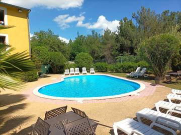 Hôtel pour 5 personnes, avec terrasse et piscine, animaux acceptés à Saint-Jean-de-Védas