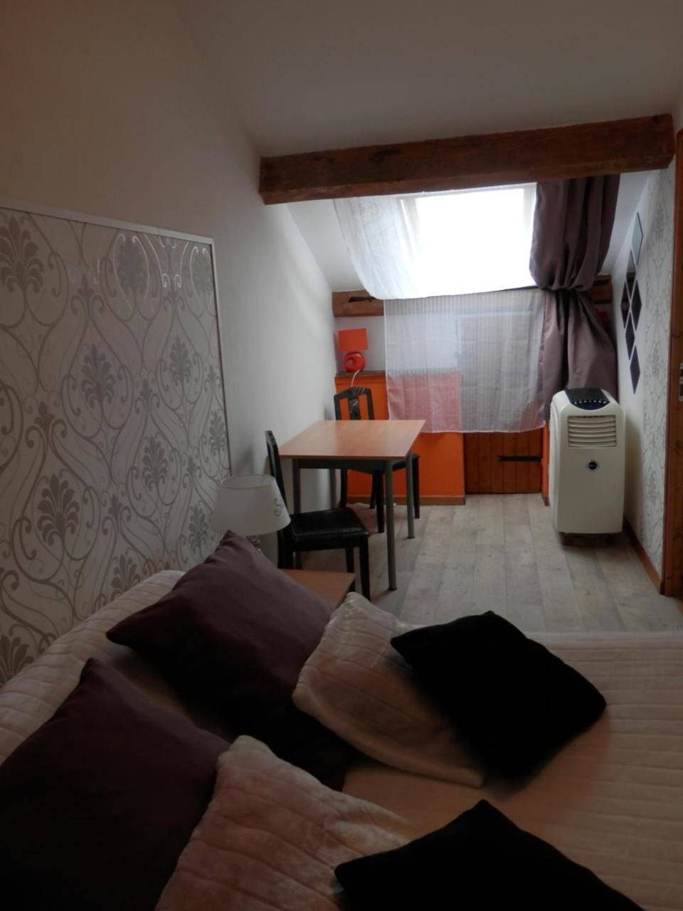 Quadruple Room in Paray-le-Monial, Région de Charolles