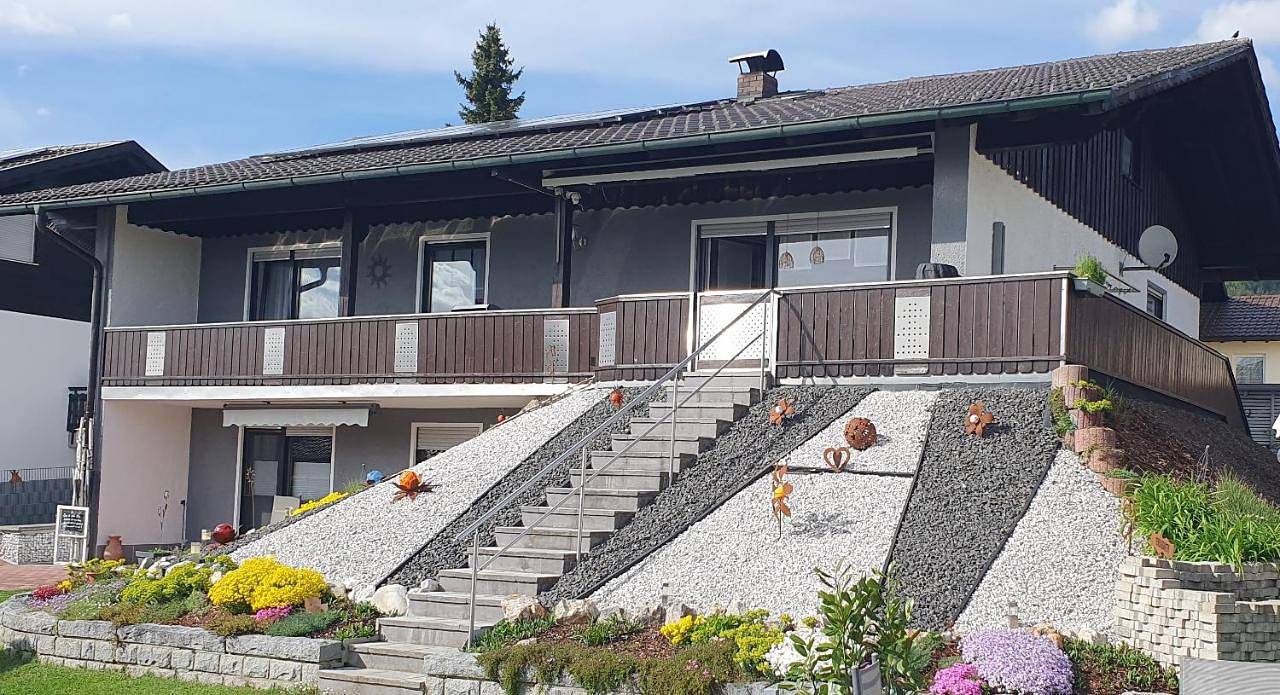 Ganze Wohnung, One-Bedroom Apartment in Böbrach, Ostbayern