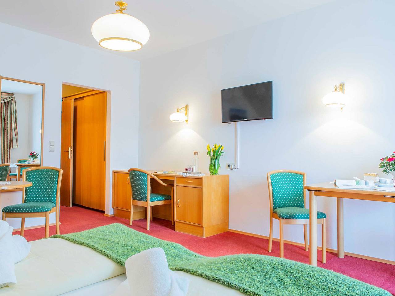 Hotel garni Weberhäusl in Salzkammergut-Berge, Strobl