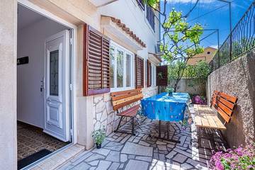 Apartament Wakacyjny dla 6 osoby w Cres, Cres (wyspa), Zdjęcie 1