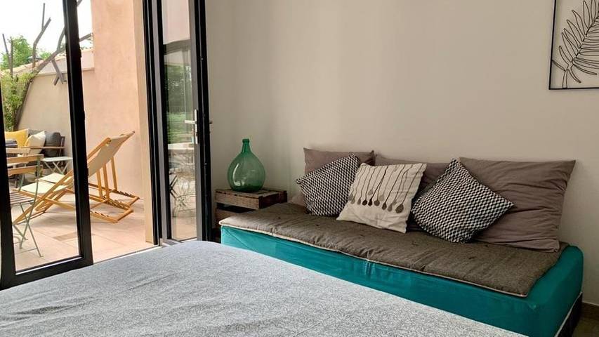 Location de vacances pour 5 personnes, avec terrasse à Vernègues - 3