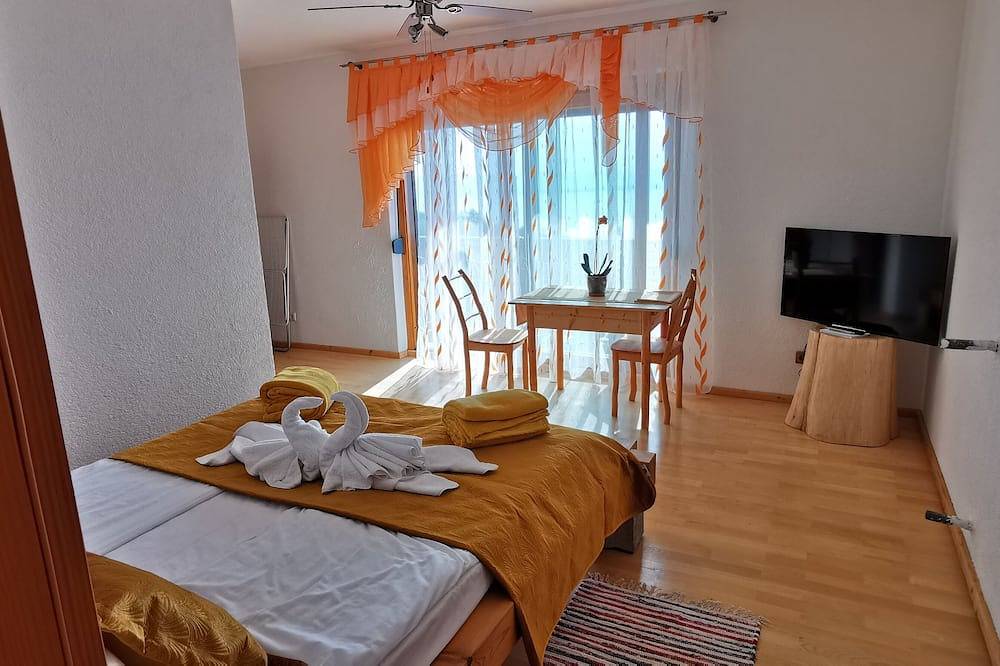 Golden Room B&B  at Villa Bora Moscenicka Draga in Moscenicka Draga, Primorje-Gorski Kotar