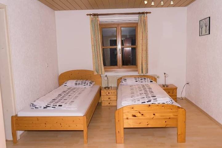 Ferienwohnung für 10 Personen, mit Balkon und Garten in Thurmansbang - 4