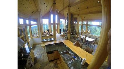 Log Cabin for 13 Guests in Truckee, Donner Lake, Picture 2