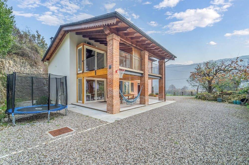 Nice home in Arcugnano with Wifi in Arcugnano, Berici-bjergene