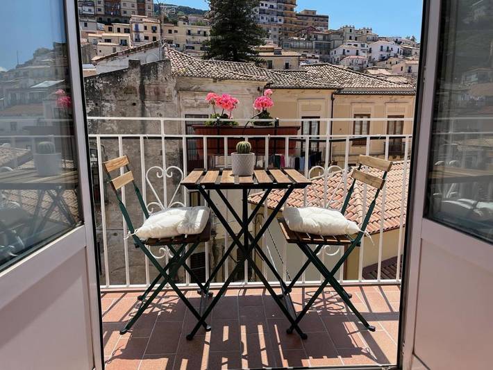 Bed and breakfast per 3 persone, con balcone e panorama - 1