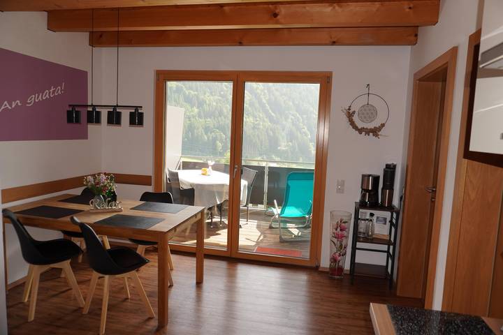 Ferienwohnung für 4 Personen, mit Ausblick und Balkon, kinderfreundlich im Montafon - 4