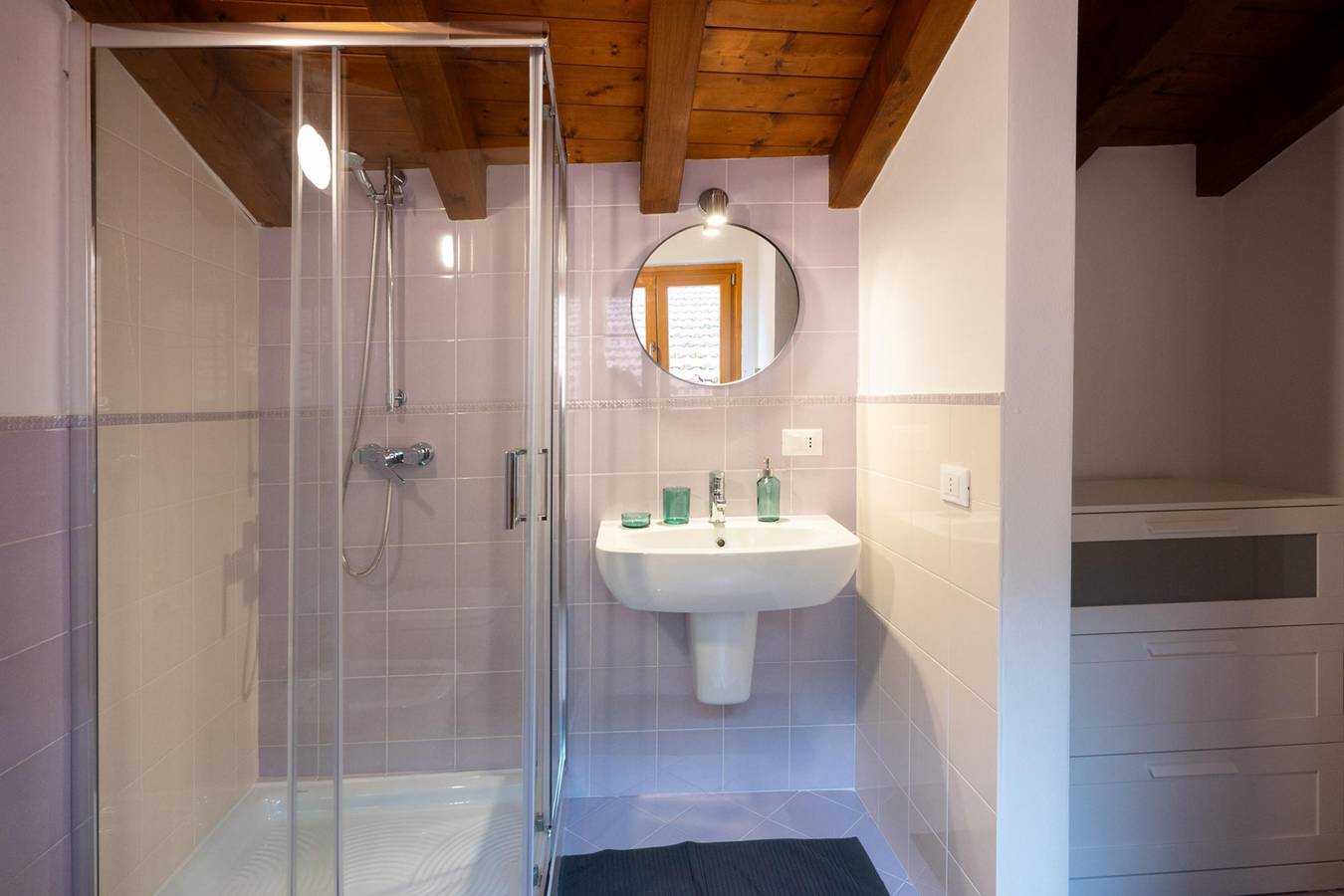 Ganze Wohnung, Alba Rupestre, Ceto Ospitar in Ceto, Adamello-Presanella-Alpen