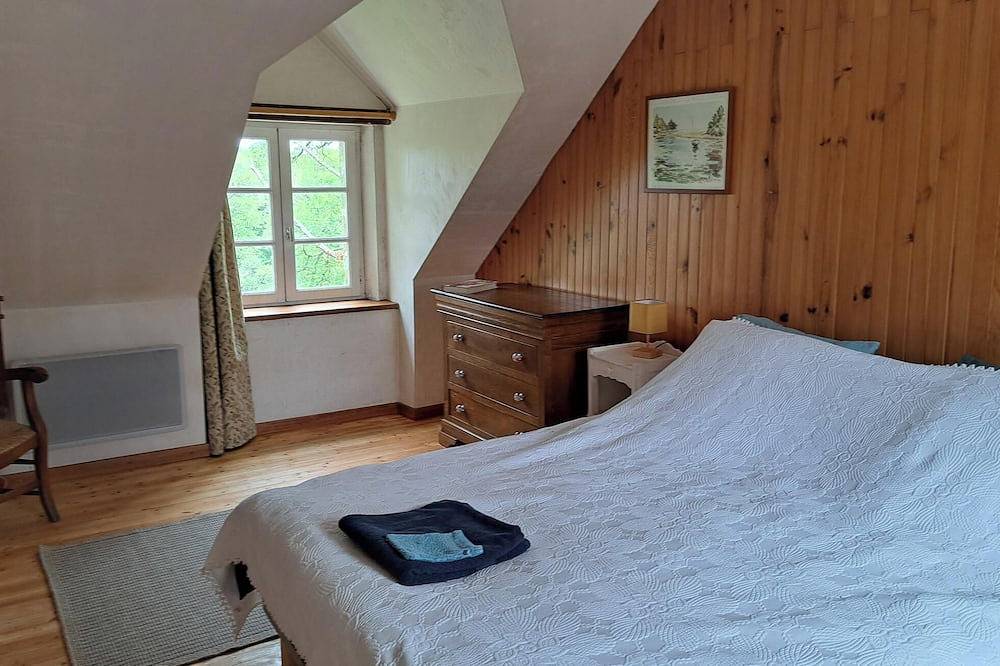 Ganze Wohnung, Detached house in a magnificent farmhouse - Countryside close to the sea in Noyal-Muzillac, Côte des Mégalithes