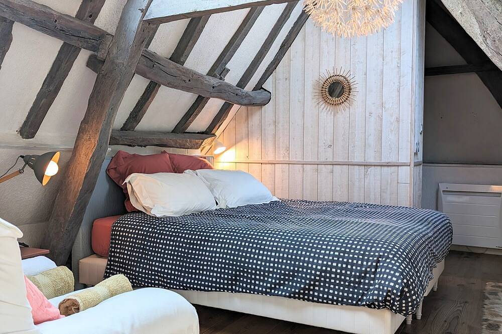 The Courtgain bi-hull in Saint-Valery-sur-Somme, Abbeville und Umgebung