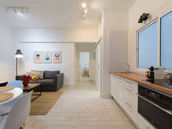 Apartamento entero, 'Kala' Apt. - Welcoming and charming - Two Bedroom Apartment in Las Palmas de Gran Canaria Centre, Las Palmas de Gran Canaria