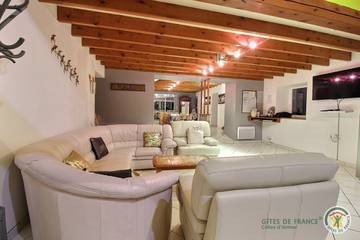 Gîte pour 15 Personnes dans Le Mené, Cotes-d'Armor, Photo 4