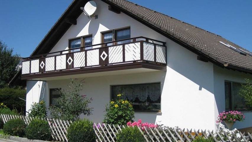 Ferienwohnung für 5 Personen, mit Ausblick und Balkon sowie Sauna in Bräunlingen