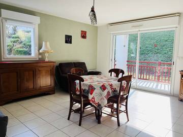 Gîte pour 2 personnes, avec terrasse à Cambo-les-Bains