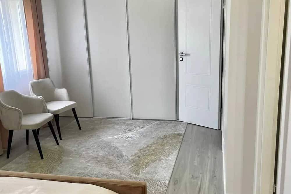 Homerez - House in Pontault-Combault in Pontault-Combault, Seine-et-Marne
