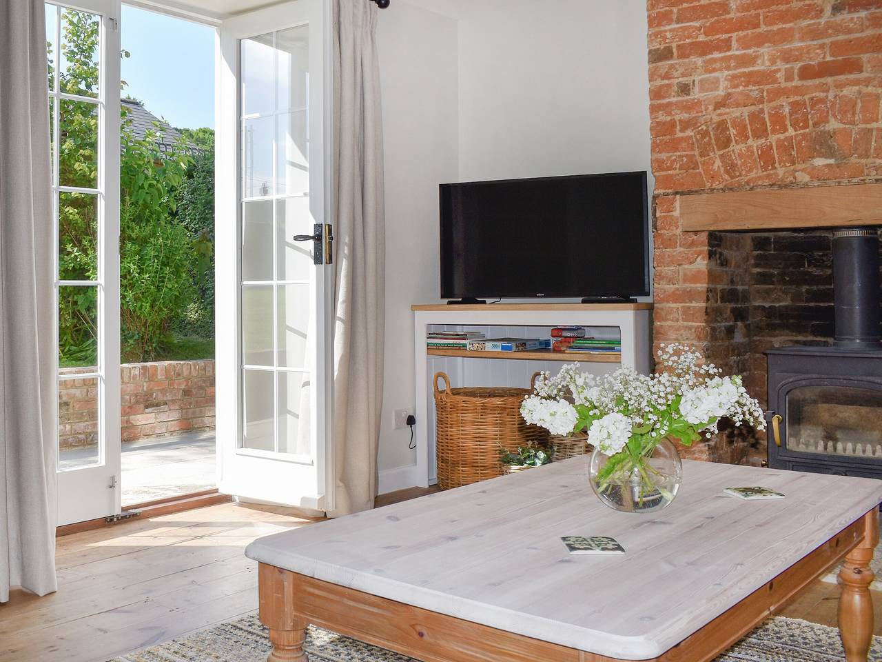 Greystone Cottage in Niton and Whitwell, Isle of Wight