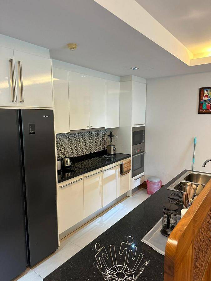 Gîte pour 4 personnes, avec piscine ainsi que balcon et vue dans Nai Thon Beach - 3