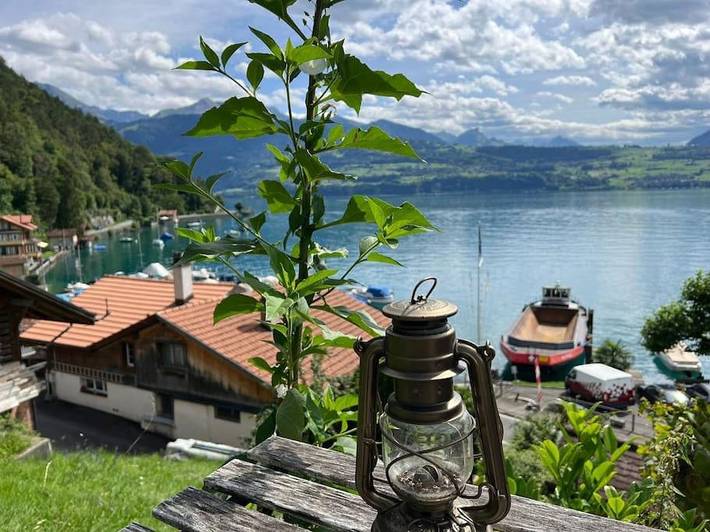 Gîte pour 2 personnes, avec vue sur le lac ainsi que terrasse et vue à Sigriswil - 4