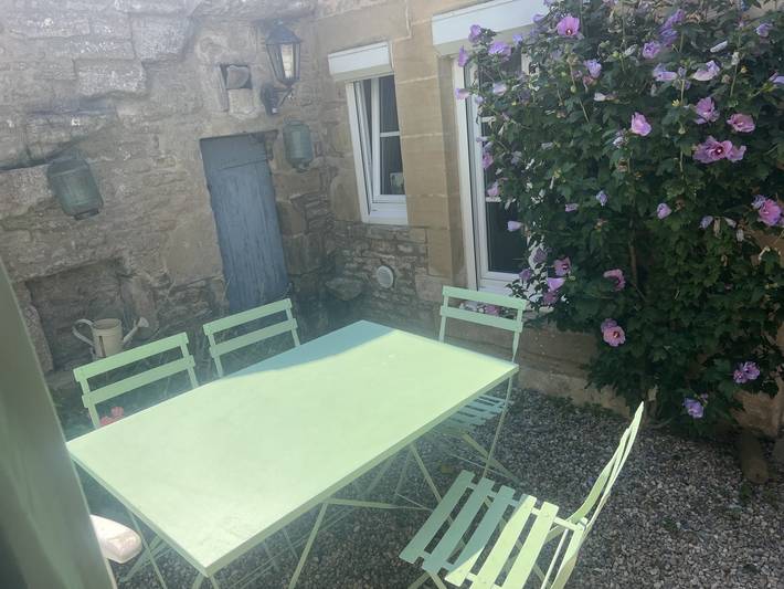 Gîte pour 4 personnes, avec terrasse à Bernières-sur-Mer - 3
