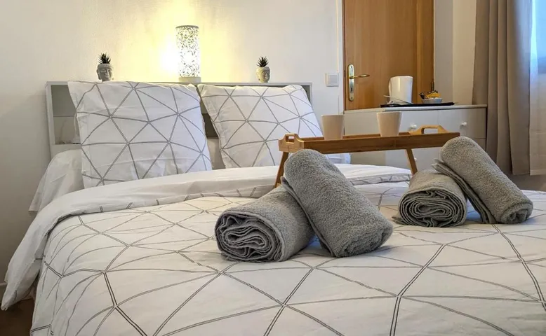 Apartamento de vacaciones para 2 personas, con vistas y jardín - 1